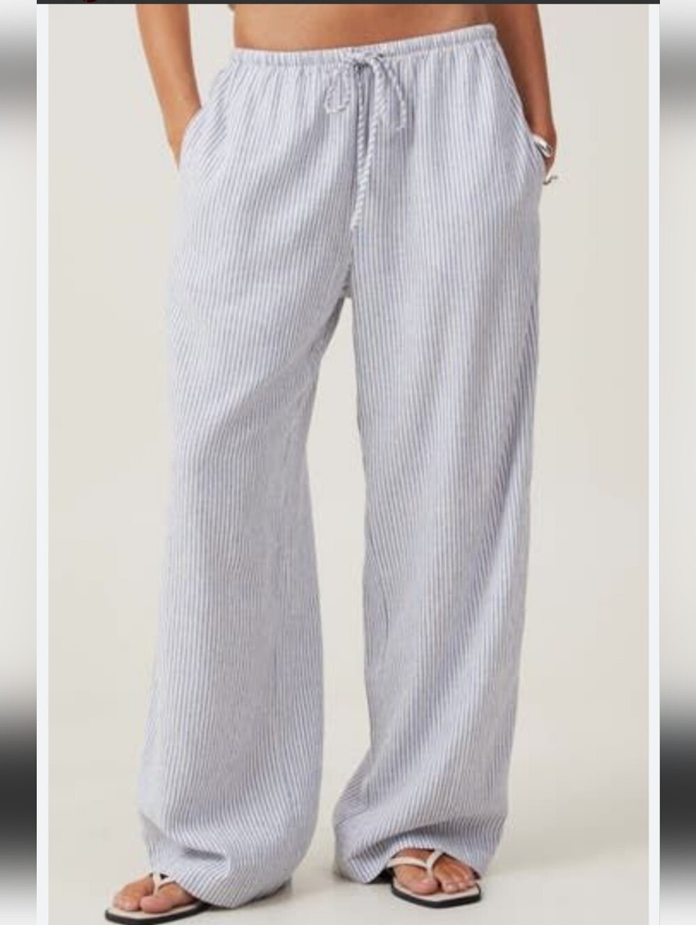 Cotton On Blue& White Pinstripe Wide-Leg summer Pants size 4 great condition